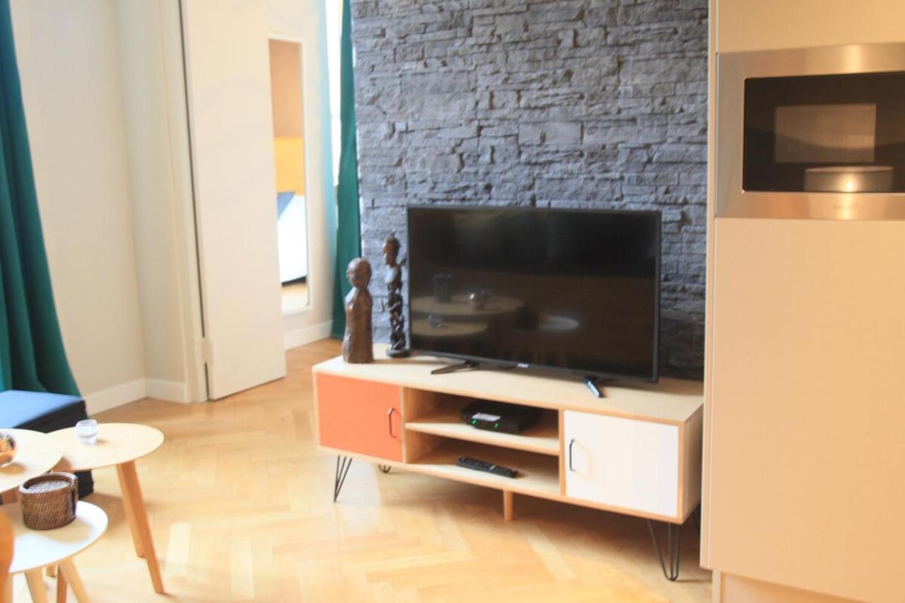 T2 Refait A Neuf Centre Et Appartement *